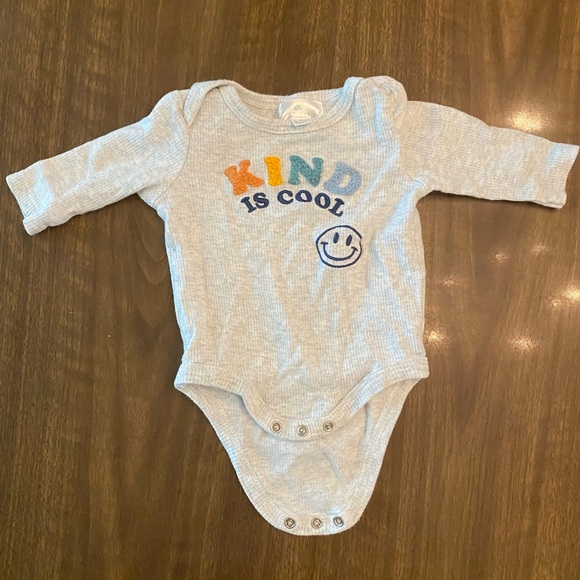 Bundle of 0-3 month onesies, shirts, pajamas - Old Navy, Carter’s, Cat & Jack - Picture 5 of 7